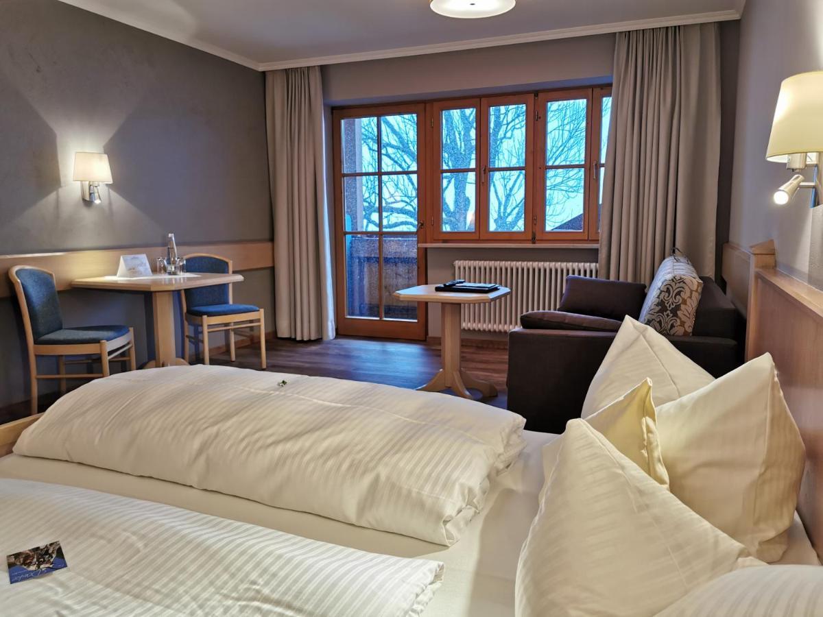 Hotel Berghof Пфронтен Екстер'єр фото